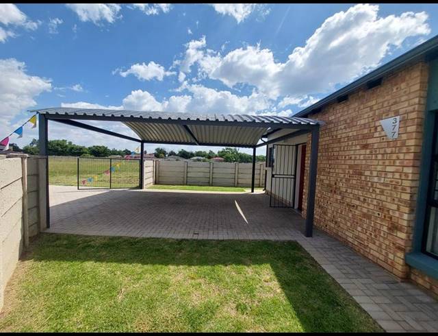 3 BEDROOM HOUSE FOR SALE IN VANDERBIJLPARK CW 5